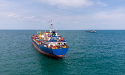 Transport Morski: Główny Filar Globalnej Gospodarki
